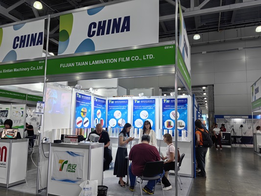 Fujian Taian svieti na Rosupack 2025 v Moskve v Rusku